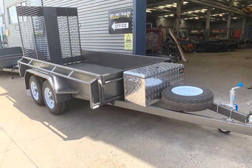 3760 machinery trailers