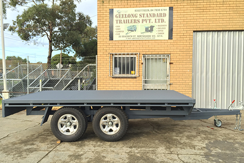 Flat Trailer